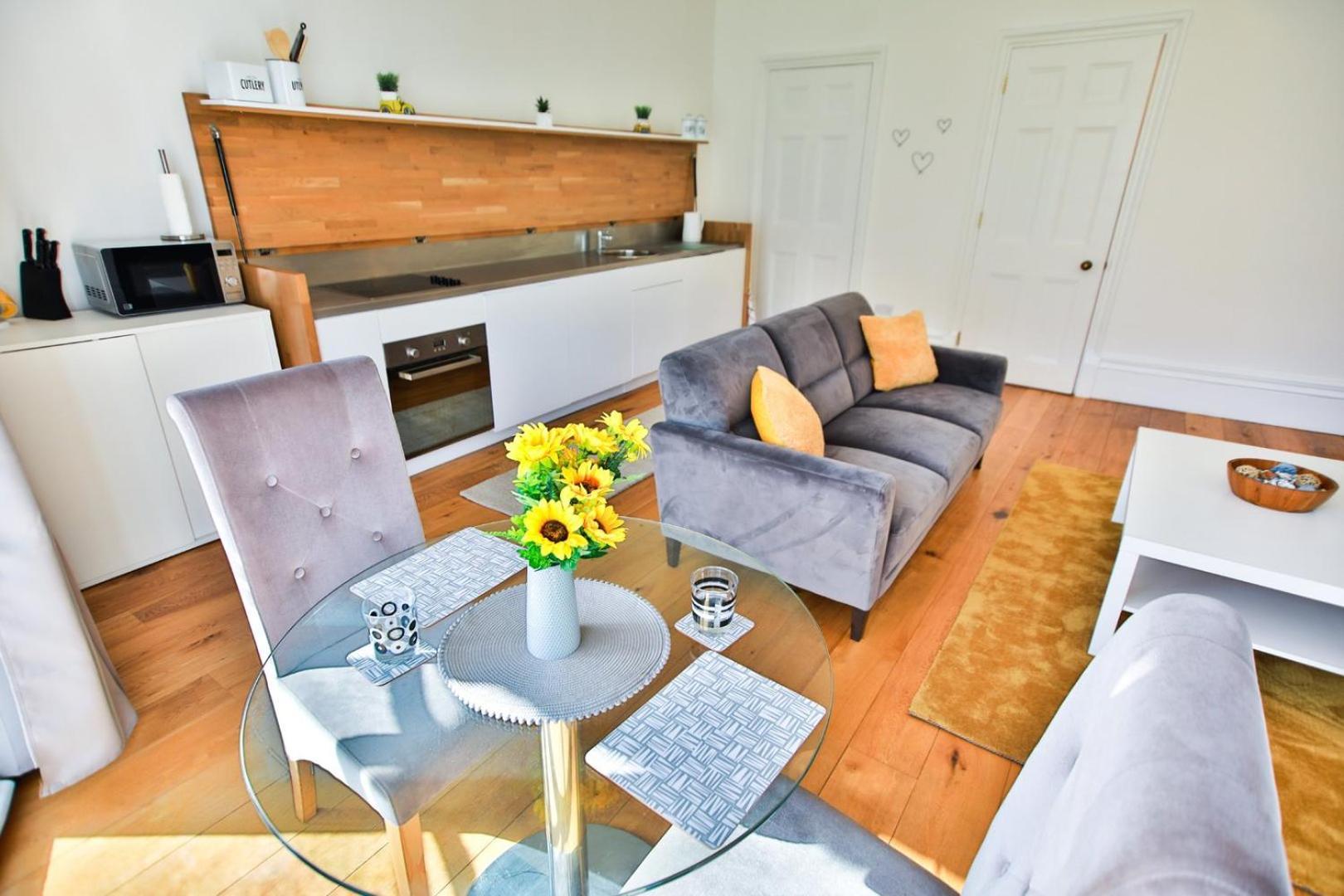 40B Wellington Suites Hastings Ngoại thất bức ảnh